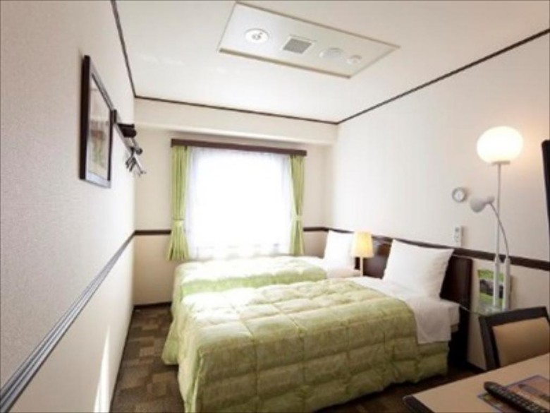 Hotel Toyoko Inn Nihonbashi Zeimusho-mae
