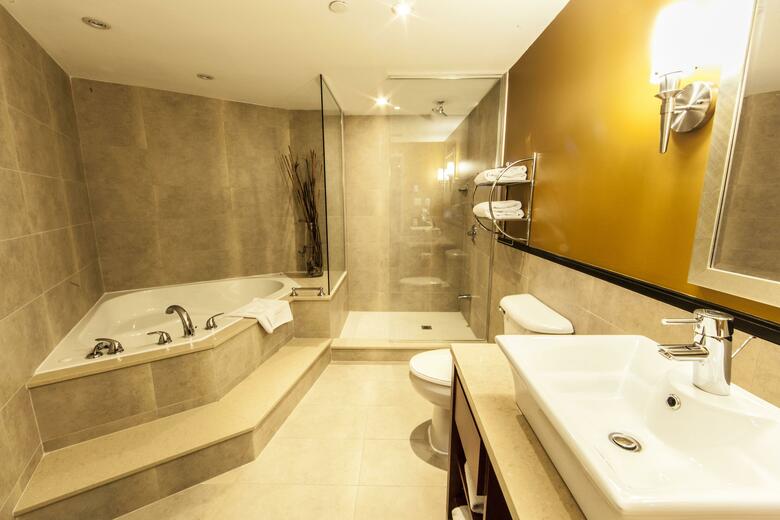 Hotel Holiday Inn Montreal Airport