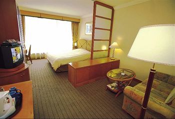 Hotel Harbour Plaza Resort City