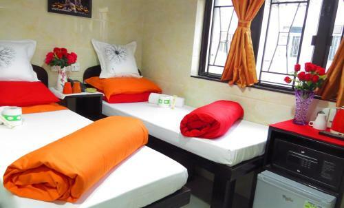 Hostal Day And Night Hotel
