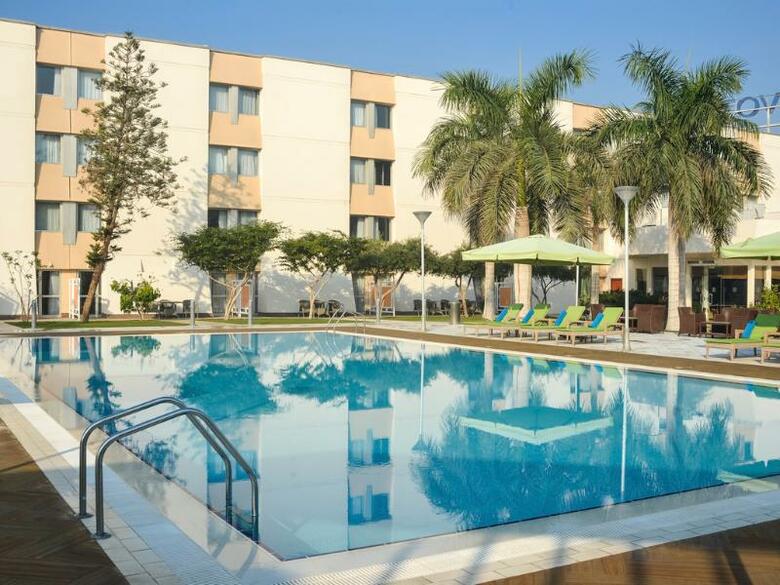 Hotel Novotel Cairo Airport