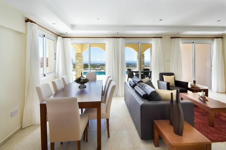 Hotel Club St George Resort
