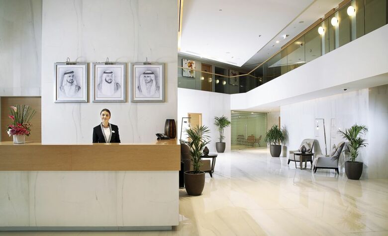 Grand Cosmopolitan Hotel
