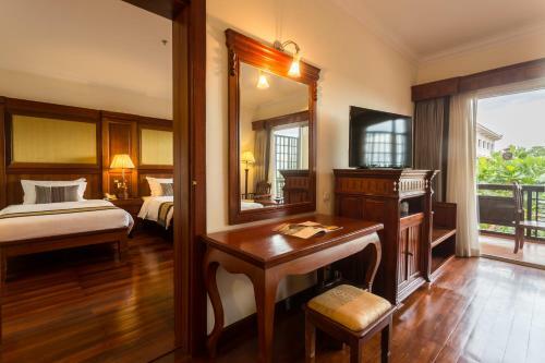 Hotel Empress Angkor Resort And Spa