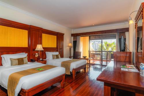 Hotel Empress Residence Resort And Spa