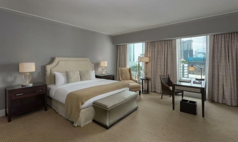 Bristol Hotel