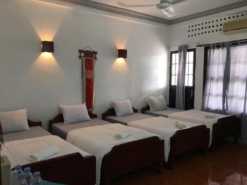 Hostal Smiley's Guesthouse