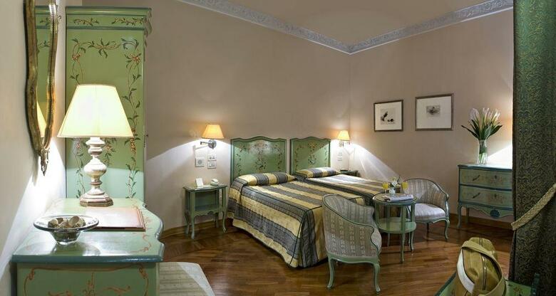 Hotel Pierre