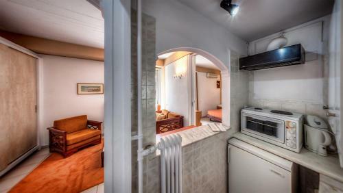Zina Hotel Apartments