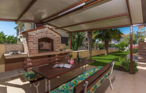 Apartments Villa Ana
