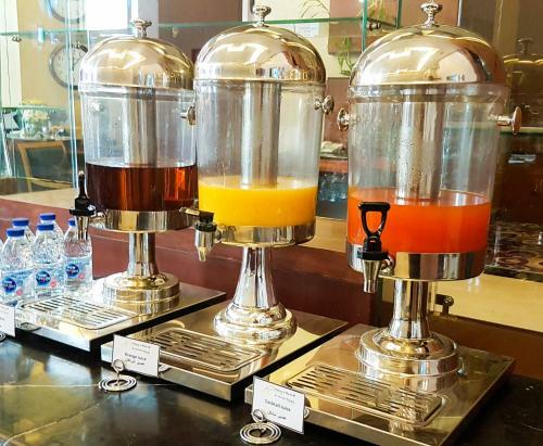 Al Hamra Palace Hotel -formerly " Coral Al Hamara Hotel "