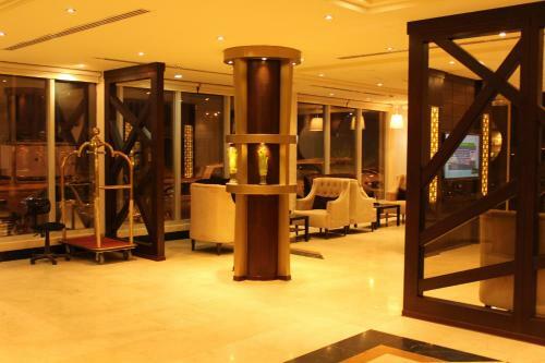 Nozol Aram 3 Hotel Apartments