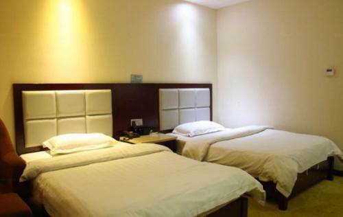 Lu Jiang Tian Yue Hotel