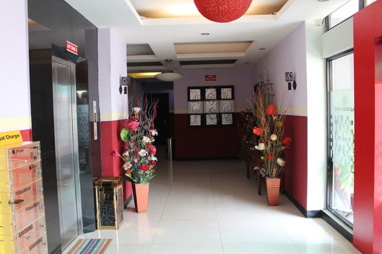 Hollywood Hotel