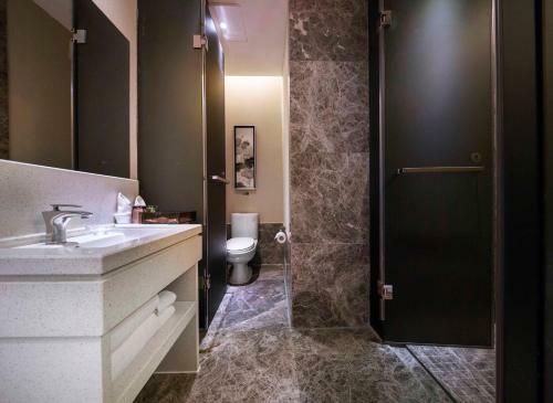 Paco Business Hotel Dongfeng Road