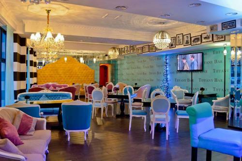 River Side Hotel