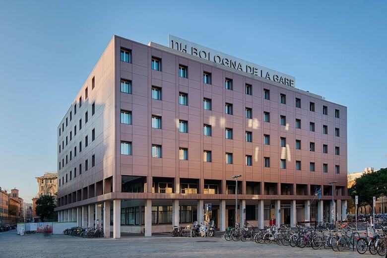 Hotel NH Bologna de La Gare