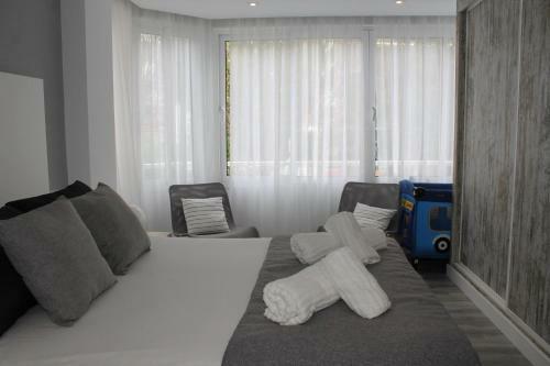 Suitur Harbor Apartment Con Terraza Y Piscina