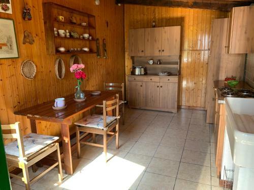 Bed & Breakfast La Dacia In Langa