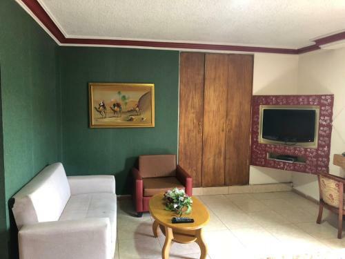 Al Amera Hotel Apartment