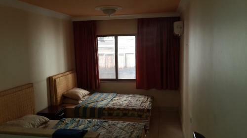 Al Reem Hotel Apartments