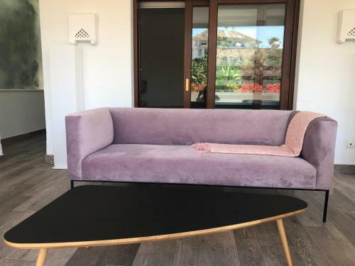 Luxury Apartment At Lomas Del Rey, Puente Romano