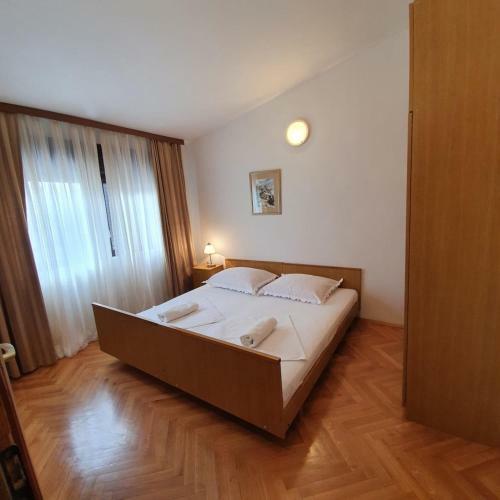 Apartments And Rooms Jasminka
