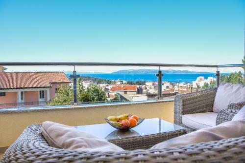 Sea View Apartments With Free Parking