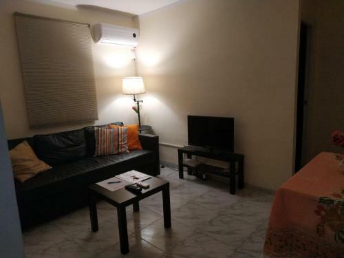 Apartamento Sevilla Nervi�n Piso Con Patio