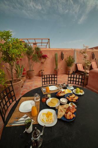 Riad Akl