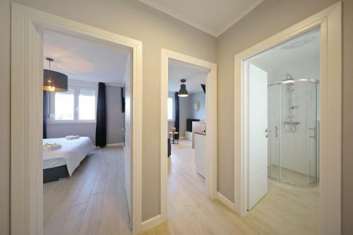 City Marine Luxury Apartments