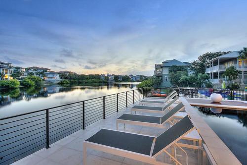 Modern Paradise By Five Star Properties