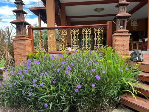 Hotel Romsak Lanna Resort Chiang Mai