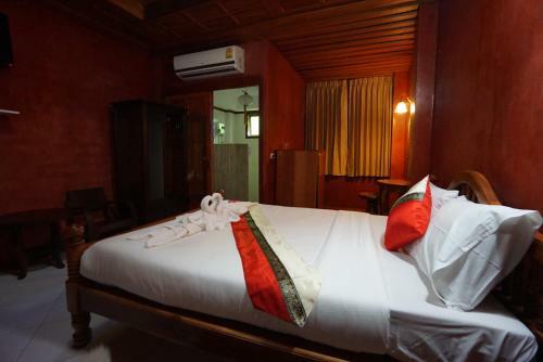 Hotel Romsak Lanna Resort Chiang Mai
