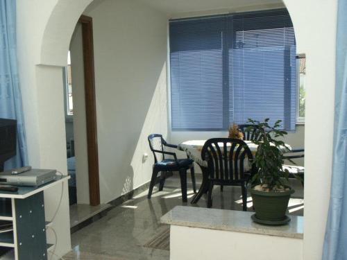 Apartments With A Parking Space Rovinj - 2243