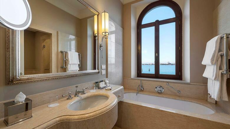 San Clemente Palace Hotel & Resort