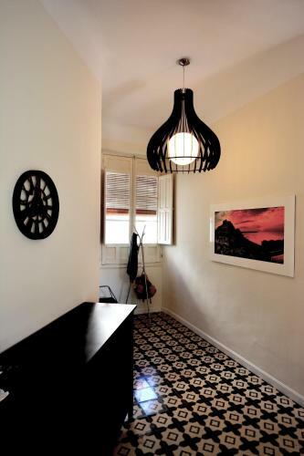 Historic Apartment By Mercado Central