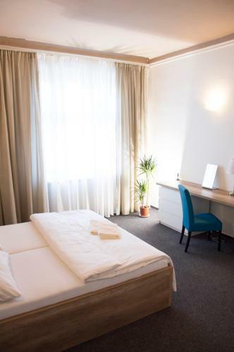 Apartamentos Designer Loft At Stodoln� Street