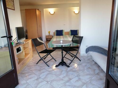 Gracia Apartments