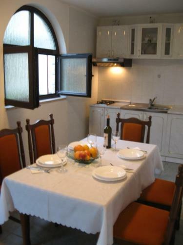 Gracia Apartments