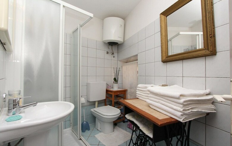 Apartments Milkana
