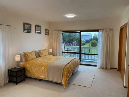 Paihia Heights ( Te Haumi ) Sea Views
