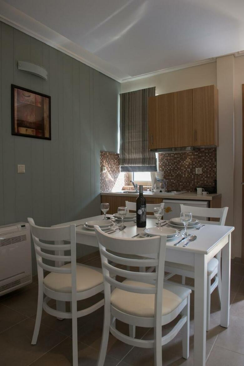 Aparthotel Mantinia Bay Hotel