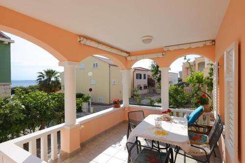 Apartments Ana