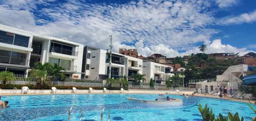 Apartasoles de Antioquia No 2