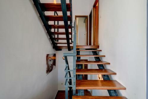 Villa In Puerto Marina With Private Pool