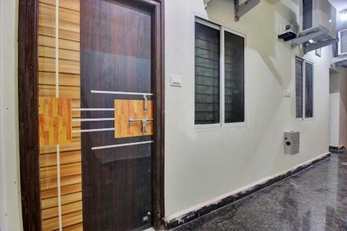 Hotel Oyo Flagship 83371 Banu Rooms