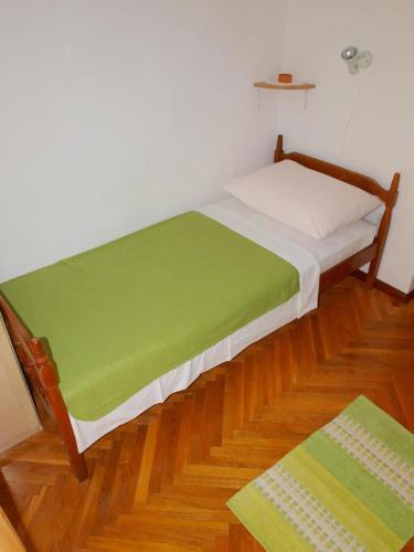 Apartments With A Parking Space Businci, Ciovo - 4667