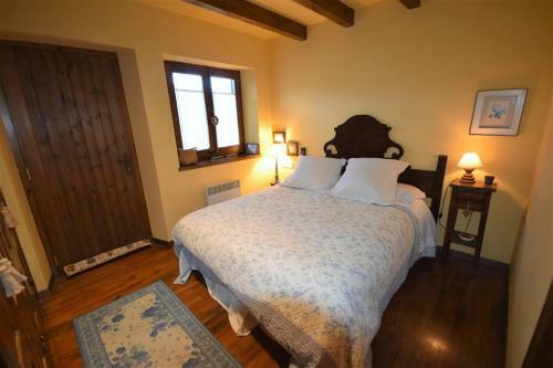 Casa En Bolvir, Jardin Y Piscina