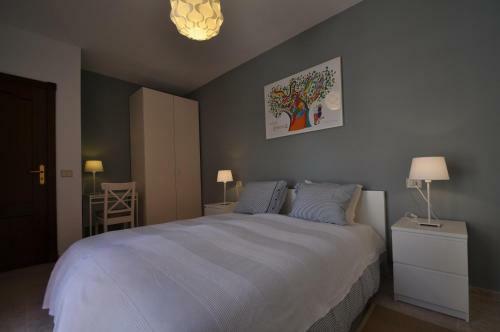 Almar Apartment